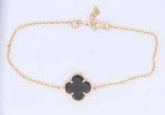 14Kt Yellow gold black onyx clover bracelet