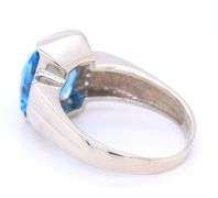 Attractive White Gold 3ct Blue Topaz and Diamond accent Ring