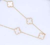 14kt Yellow Gold Mother of Pearl 5 Clover Necklace
