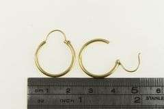 14K Yellow Gold 18.2mm Vintage Classic Round Hoop Earrings