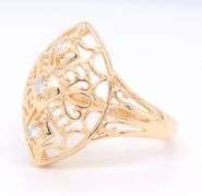 14kt Yellow gold 3 stone diamond filigree marquoise shaped ring
