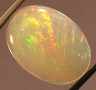 Captivating 3.19ct fiery flashing Welo Opal