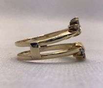 TIMELESS AND ELEGANT 14K YELLOW GOLD ARCHED DIAMOND INSERT RING