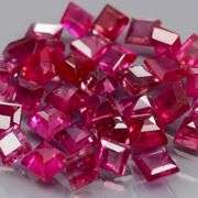 Outstanding 3.07ct 35 piece princess cut Ruby set