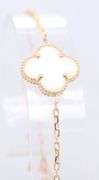 Mother of pearl clover bracelet in 14kt yellow gold