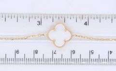 14kt Yellow gold mother of pearl clover bracelet