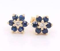 14kt Yellow gold sapphire and diamond flower stud earrings