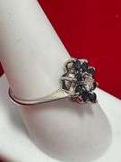 14K WHITE GOLD DIAMOND AND SAPPHIRE RING