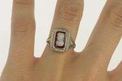 18K White Gold Art Deco Filigree Squared Agate Cameo Ring