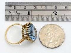 Glittery 14K YG Blue Topaz Ring