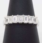 Elegant 1.00ctw Diamond Anniversary Band