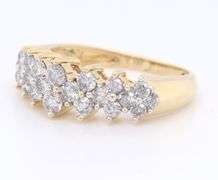 Sparkling Yellow gold 1ctw three row diamond band
