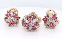 18kt Yellow Gold Retro Red and White Cubic Zirconia Ring with Matching Earrings