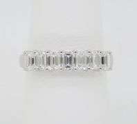 Elegant 1.00ctw Diamond Anniversary Band