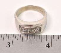 Dashing 10K White Gold Diamond Men's Ring