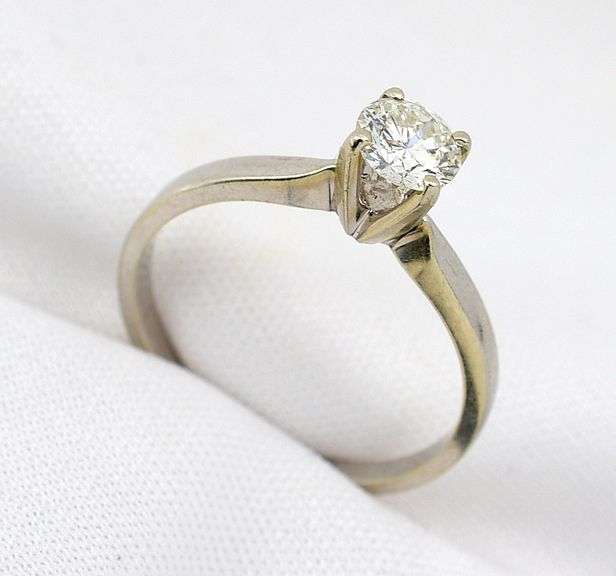 Traditional 14K WG 1/2 Ct. Diamond Solitaire