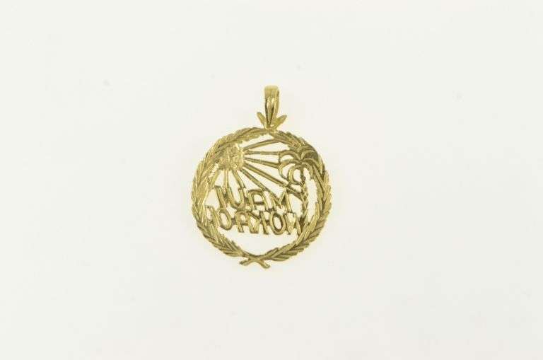 14K Yellow Gold Maui No Ka Oi Hawaii Tropical Travel Charm/Pendant