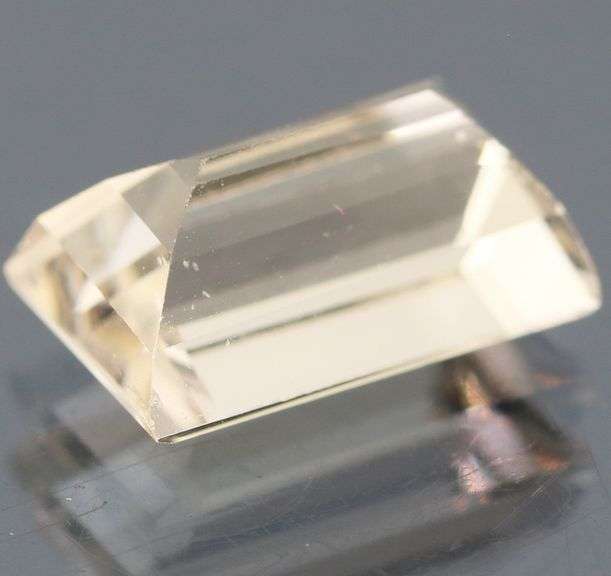 Gorgeous 5.25ct VS untreated Beryl