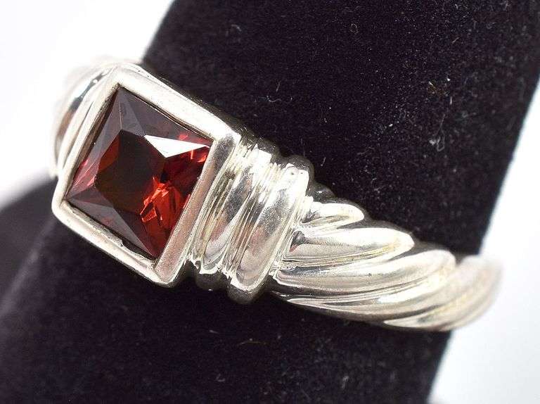 Sterling Silver Red Garnet Gemstone Ring
