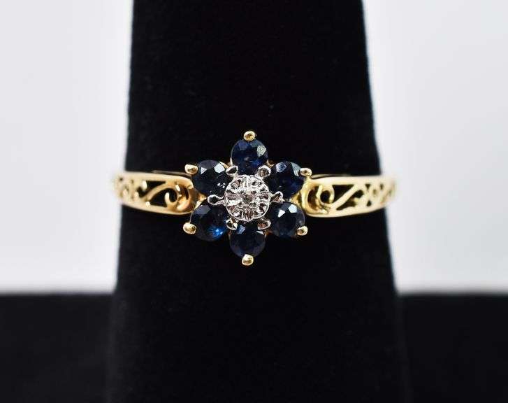 Fantastic 10K Yellow Gold Blue Sapphire and Diamond Ring