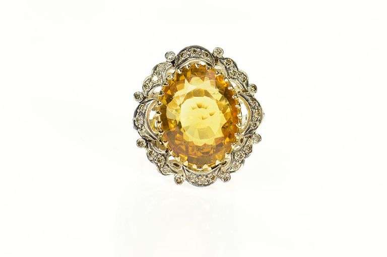 18K Yellow Gold 1940's 18.34 Ctw Citrine Diamond Cocktail Ring