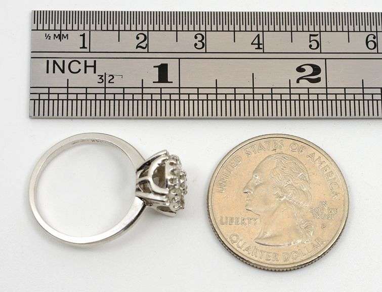 Nicely Styled 14K WG Diamond Cluster