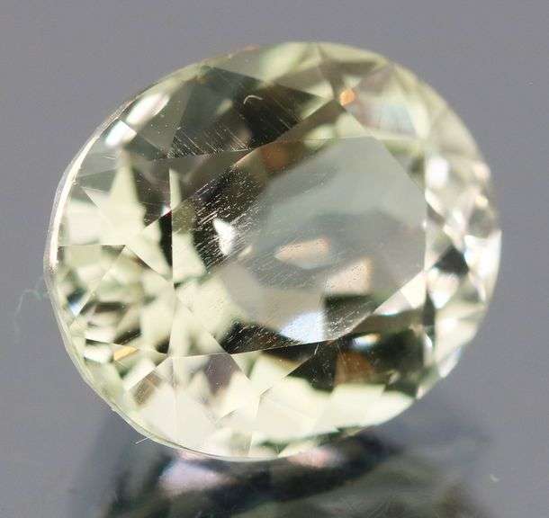 Extraordinary 5.67ct natural platinum green Amethyst