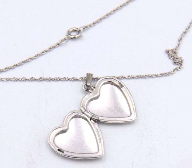 Group lot of 2 Vintage 925 sterling silver necklaces