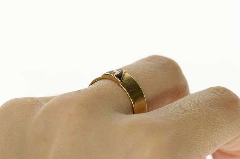 10K Yellow Gold Masonic Enamel Yod Symbol Men's Inscribed Ring