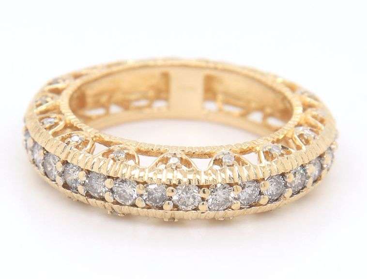 14kt Yellow gold fancy diamond band