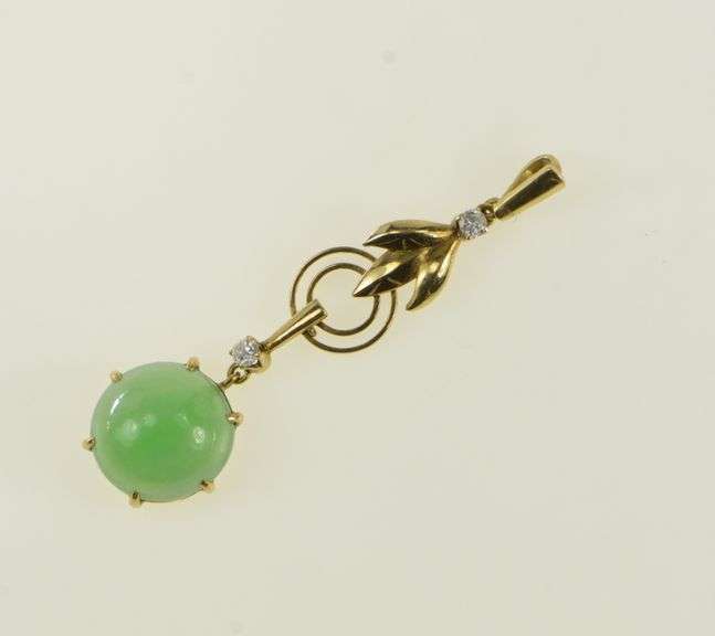 18K Yellow Gold Victorian Jade Diamond Ornate Drop Pendant