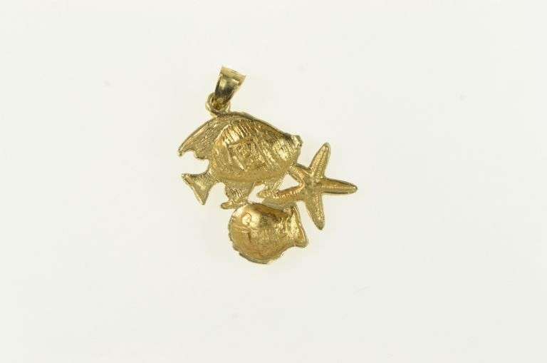 14K Yellow Gold Sea Shell Ocean Beach Motif Vintage Charm/Pendant