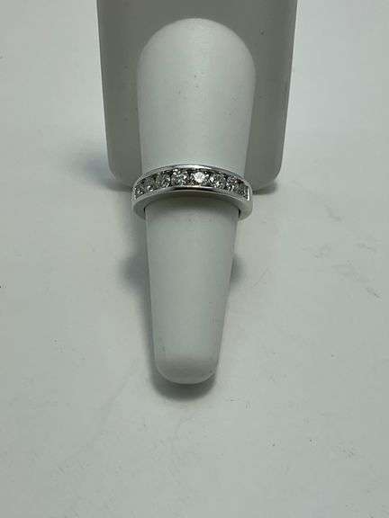 CERTIFIED BRAND NEW 14K WHITE GOLD AND DIAMOND BAND