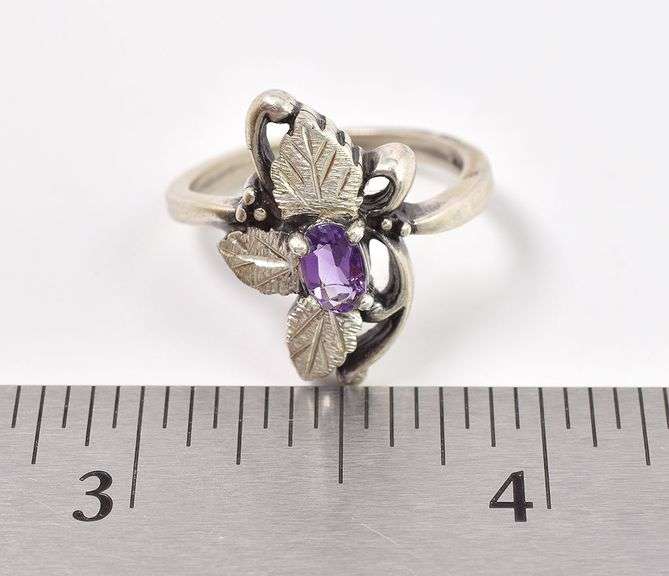 Sterling Silver Amethyst Gemstone Ring