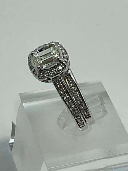 CERTIFIED BRAND NEW 14K WHITE GOLD AND DIAMOND WEDDING SET 2.25 CARATS