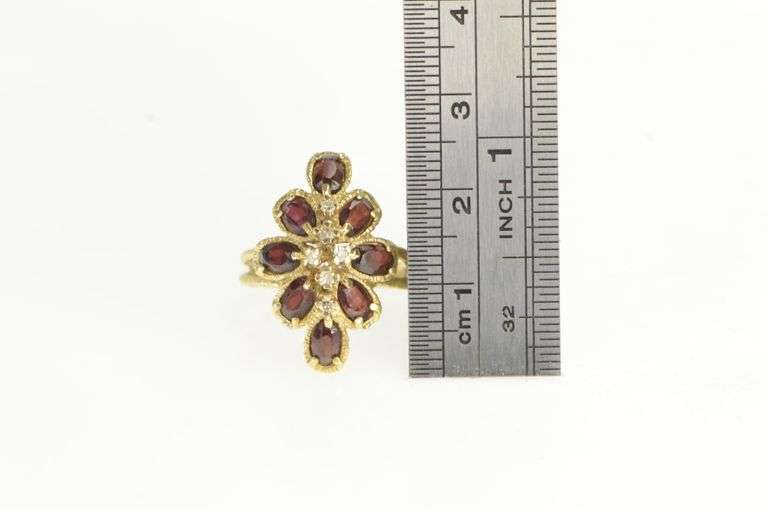 14K Yellow Gold Pear Garnet Diamond Cluster Cocktail Ring