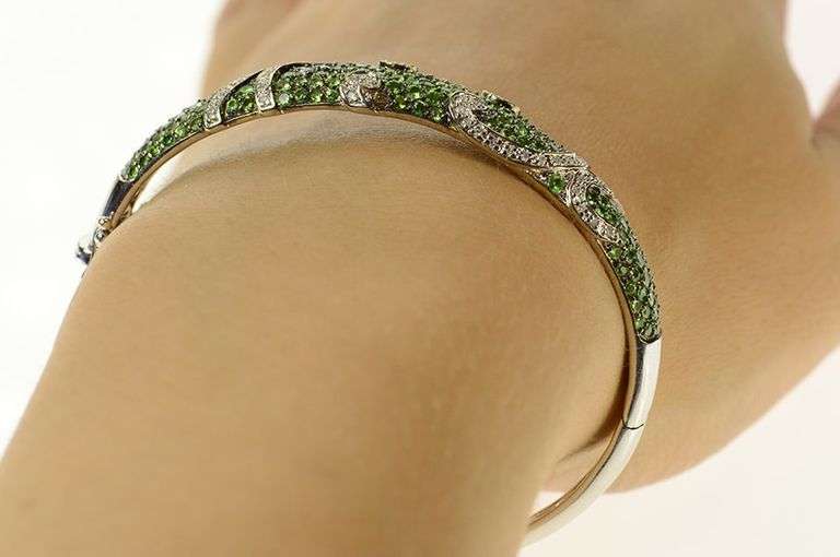 14K Yellow Gold 5.45 Ctw Tsavorite Garnet Diamond Pave Swirl Bracelet