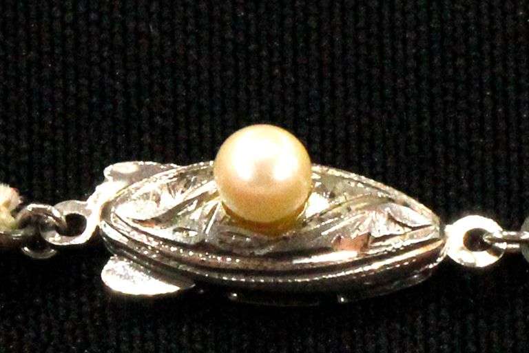 Graceful Japanese Pearl Necklace