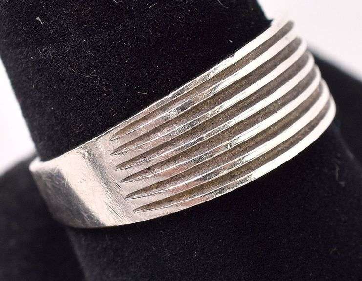 Sterling Silver Band Ring