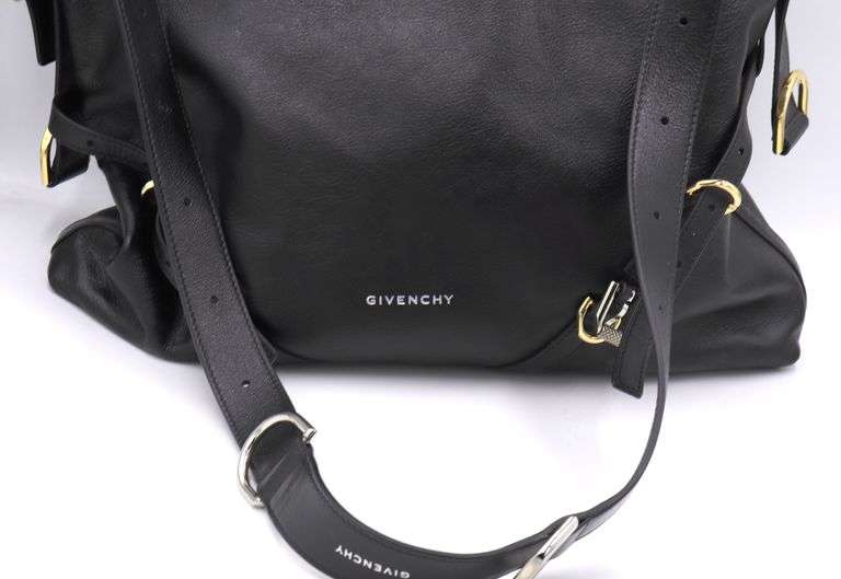 Givenchy medium voyou purse