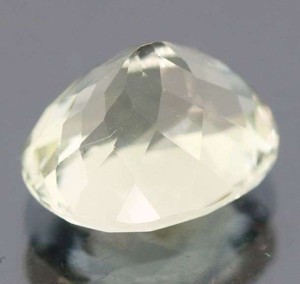 Extraordinary 5.67ct natural platinum green Amethyst