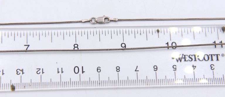 Group lot of vintage 925 sterling silver jewelry