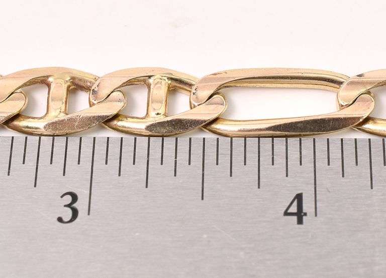 Charming 14K Yellow Gold Chain Bracelet