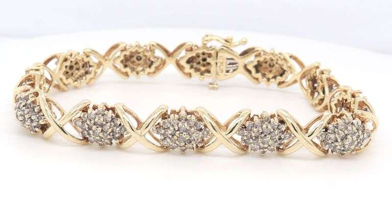10kt Yellow gold diamond cluster bracelet