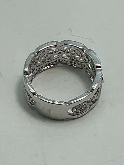 CERTIFIED 14K WHITE GOLD AND DIAMOND BAND