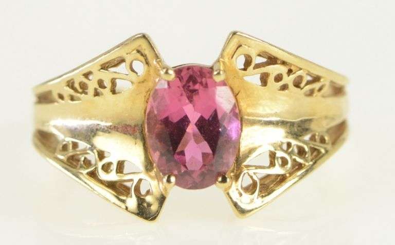 10K Yellow Gold Pink Topaz Ornate Vintage Statement Ring