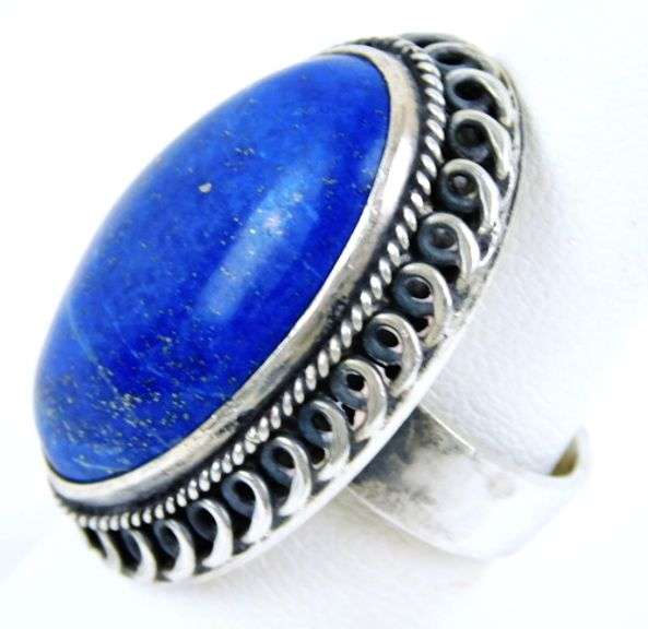 900 Silver Ring with Large Lapis Stone, Size 7