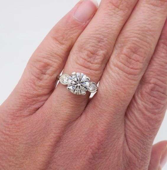 Certified Platinum 2.51CTW Diamond Ring