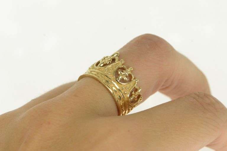 14K Yellow Gold Crown Tiara Royalty Queen Princess Ring