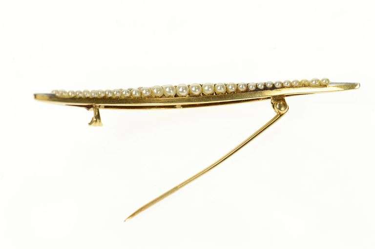 14K Yellow Gold 0.81 Ctw Victorian Diamond Pearl Moon Pin/Brooch